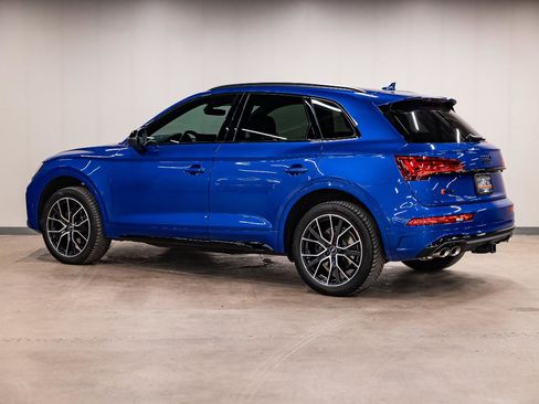 Used 2022 Audi SQ5 Prestige w/ Prestige Package image 23