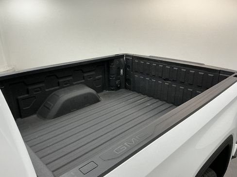 Used 2023 GMC Sierra 1500 Denali AWD/4WD image 30