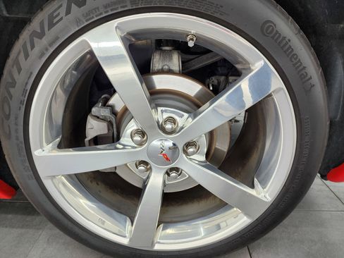Used 2009 Chevrolet Corvette Coupe w/ Preferred Equipment Group RWD image 46