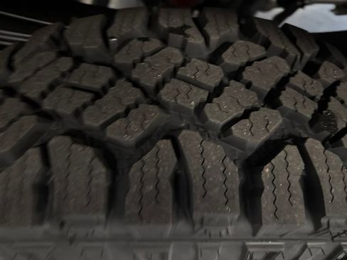 New 2026 Ford F350 Platinum w/ Tremor Off-Road Package AWD/4WD image 16