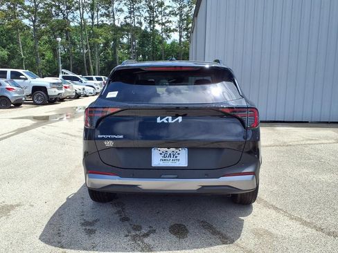 Used 2026 Kia Sportage EX FWD image 14