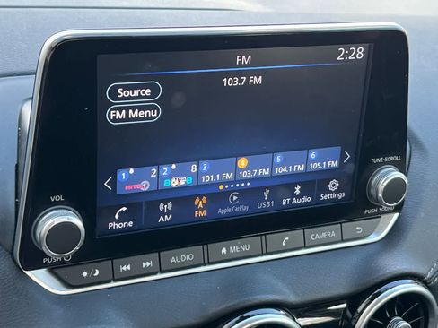 Used 2022 Nissan Sentra SV image 19