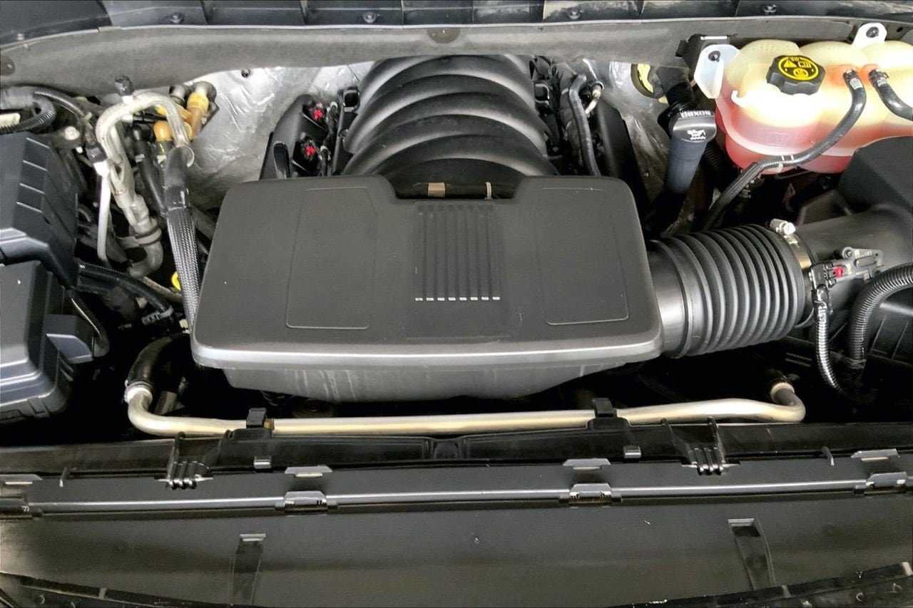 Used 2022 GMC Yukon XL SLE w/ Gmc Pro Safety Plus Package RWD image 32