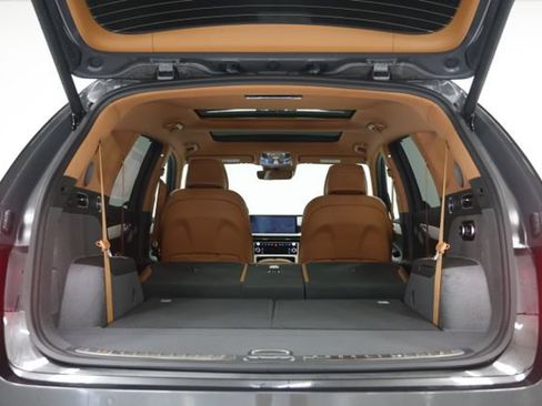 New 2026 Genesis GV80 2.5T Prestige AWD/4WD image 14