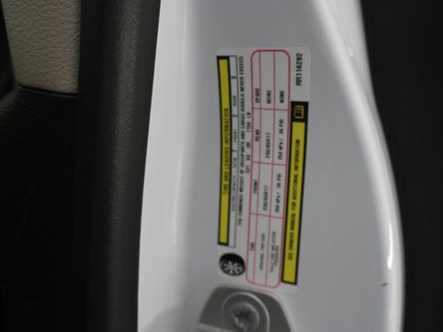 Used 2024 Chrysler Pacifica Touring-L FWD image 65