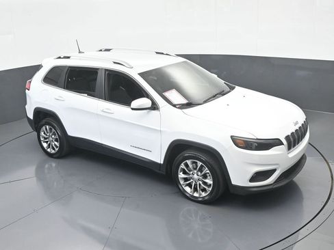 Used 2021 Jeep Cherokee Latitude Lux w/ Comfort/Convenience Group image 51