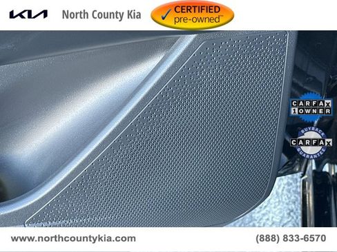 Certified 2025 Kia Niro LX image 33