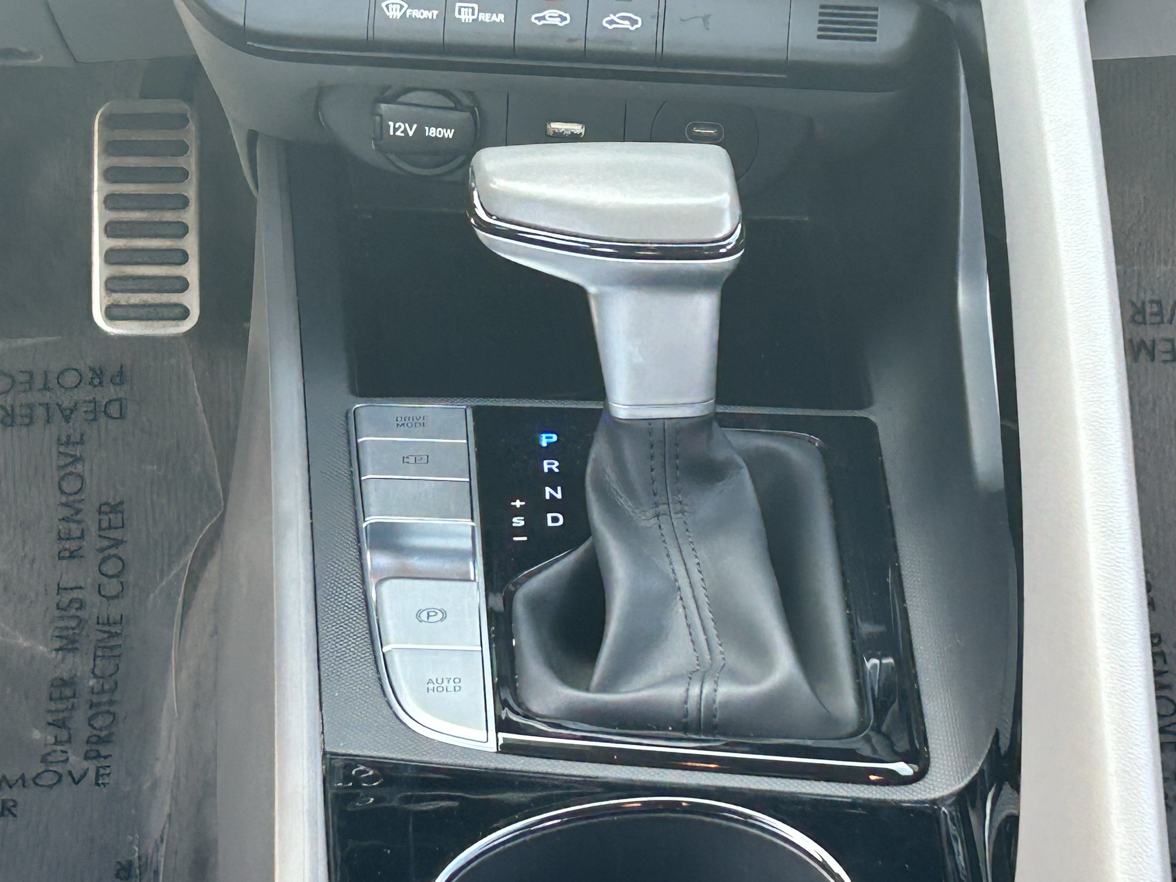 Used 2025 Hyundai Elantra SEL FWD image 21