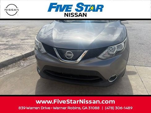 Used 2019 Nissan Rogue Sport SV w/ Technology Package FWD image 17