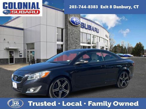 Used 2012 Volvo C70 T5 image 1