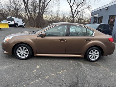 Used 2012 Subaru Legacy 2.5i Premium w/ All-Weather Pkg image 2