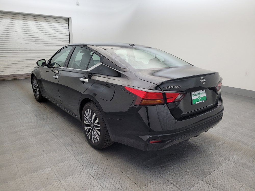 Used 2025 Nissan Altima 2.5 SV FWD image 5