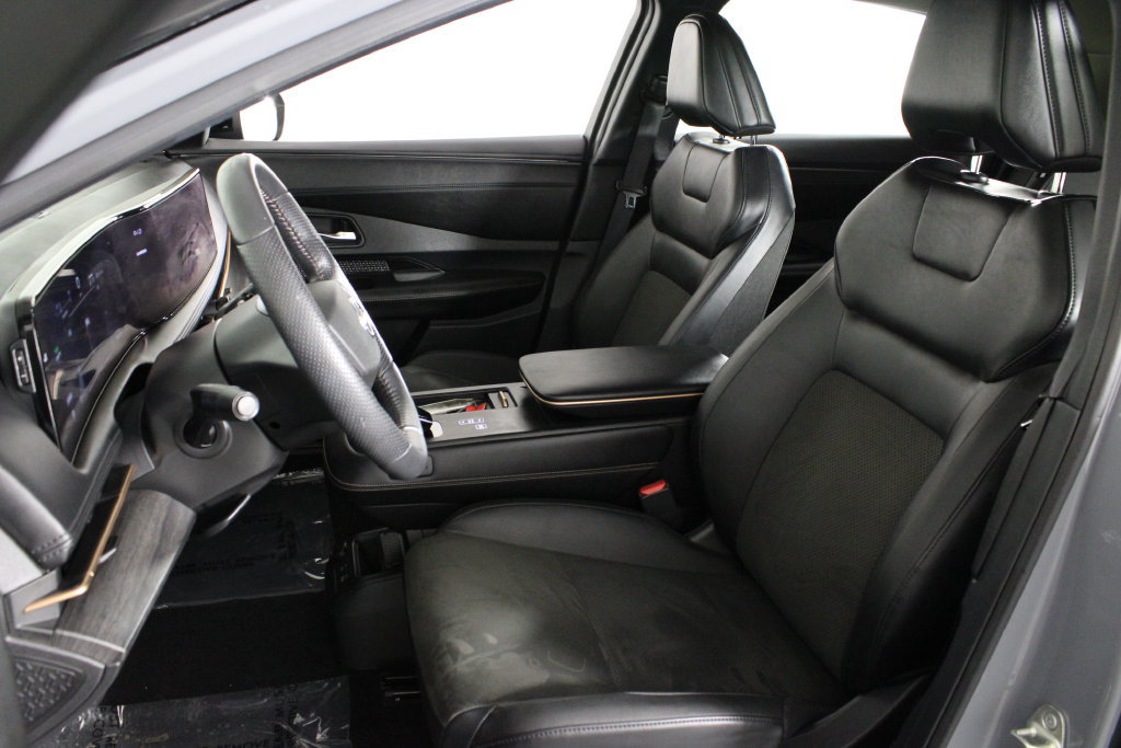 Certified 2024 Nissan Ariya AWD image 20