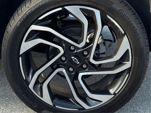 Used 2025 Chevrolet TrailBlazer RS w/ Convenience Package image 12