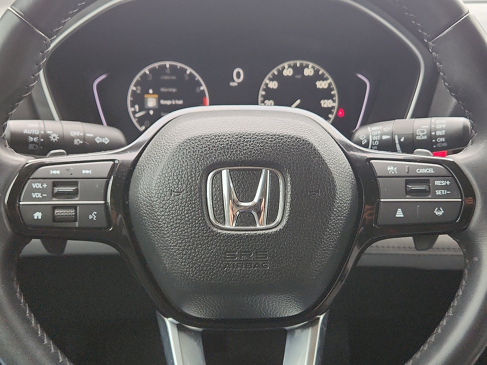 Used 2025 Honda Pilot Touring image 25