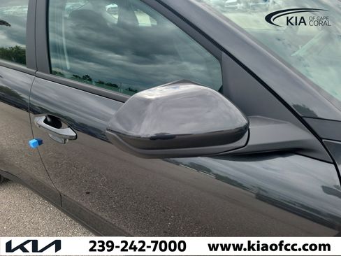 New 2026 Kia K4 FWD image 8