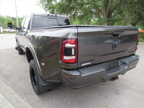 Used 2020 RAM 3500 Laramie AWD/4WD image 4