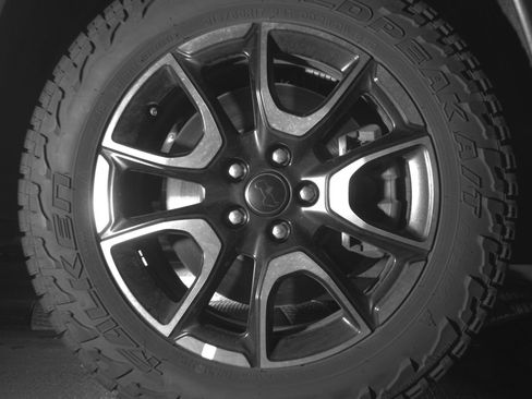 Used 2025 Jeep Compass Trailhawk image 13