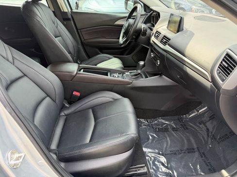 Used 2017 MAZDA MAZDA3 Touring FWD image 28
