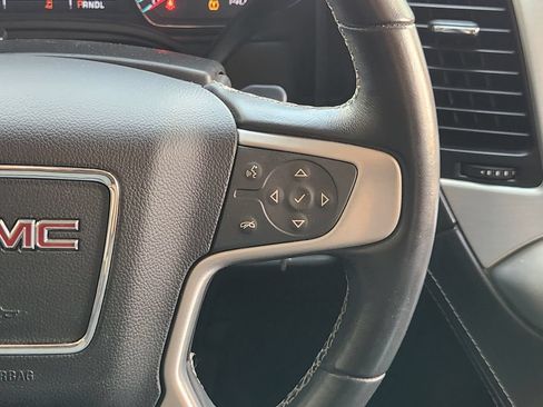Used 2017 GMC Yukon SLE w/ SLE Value Package RWD image 30