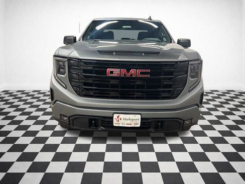 New 2026 GMC Sierra 1500 Elevation image 3