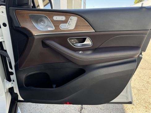 Certified 2022 Mercedes-Benz GLS 450 4MATIC image 23