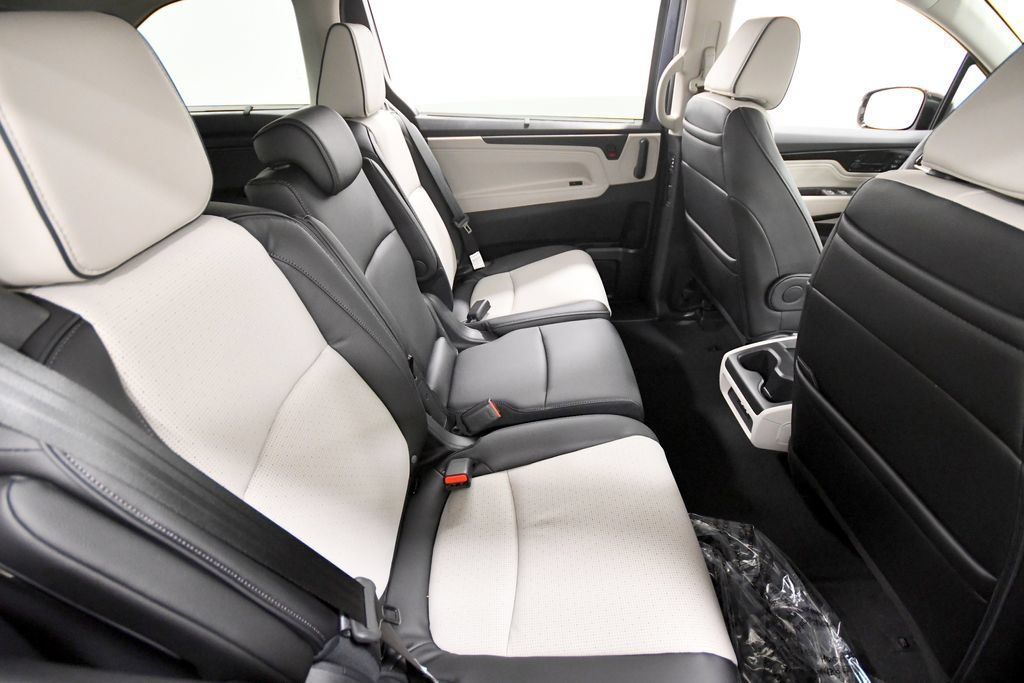 New 2027 Honda Odyssey Elite image 13