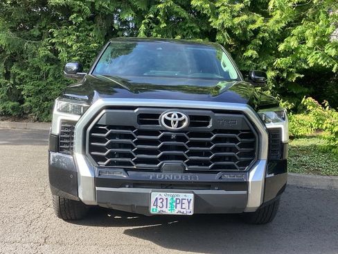 Used 2023 Toyota Tundra Limited w/ TRD Off-Road Package AWD/4WD image 19