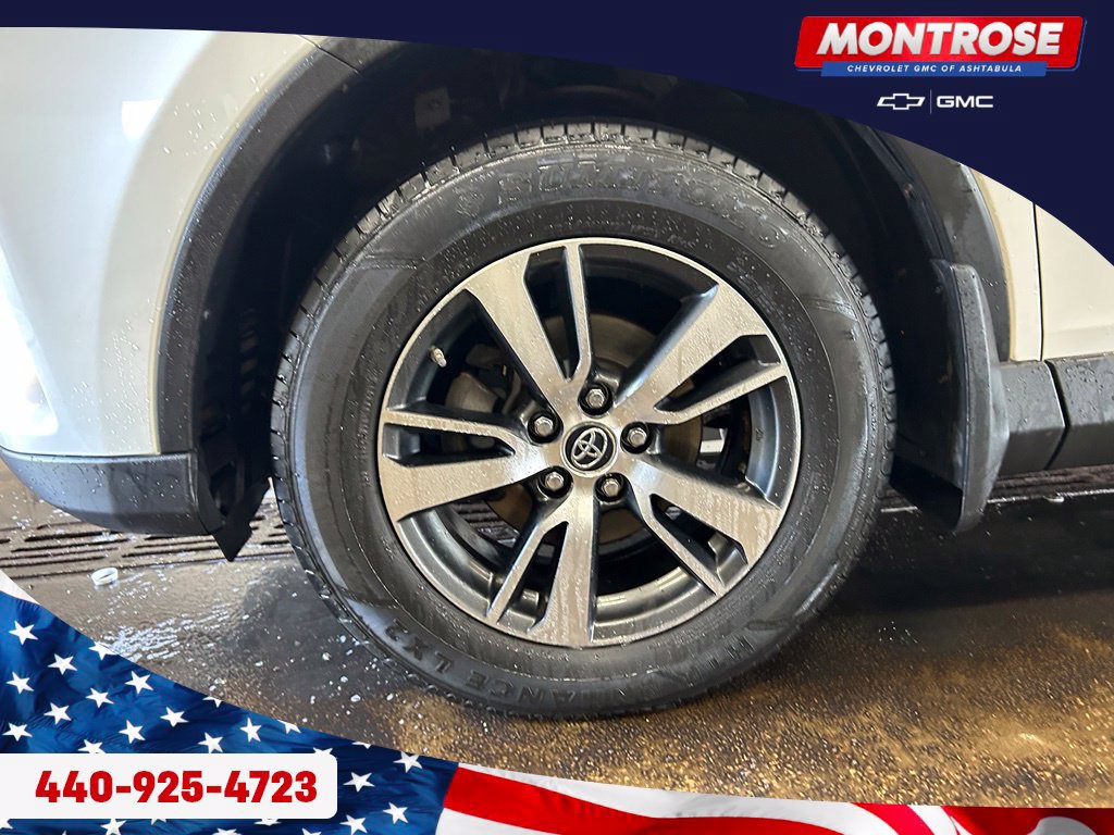 Used 2018 Toyota RAV4 XLE AWD/4WD image 33