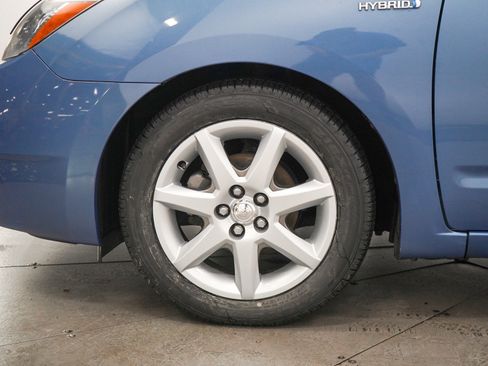 Used 2007 Toyota Prius Touring FWD image 27