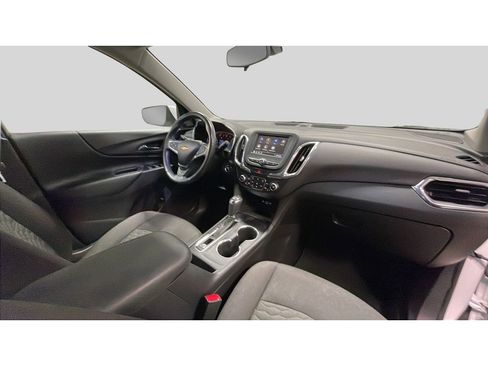 Used 2019 Chevrolet Equinox LT image 17