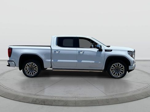 New 2026 GMC Sierra 1500 Denali Ultimate AWD/4WD image 9