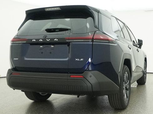 Used 2026 Toyota RAV4 XLE Premium FWD image 27