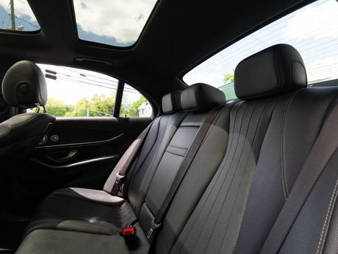 Used 2019 Mercedes-Benz E 300 w/ Premium 1 Package image 21
