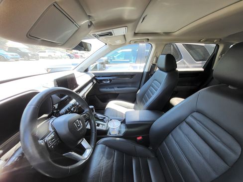 Used 2024 Honda CR-V EX-L image 10