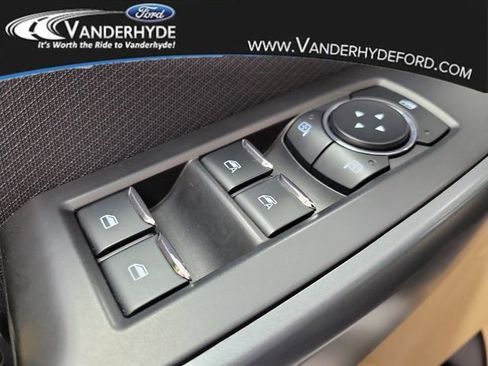 Used 2023 Ford F150 XLT image 17