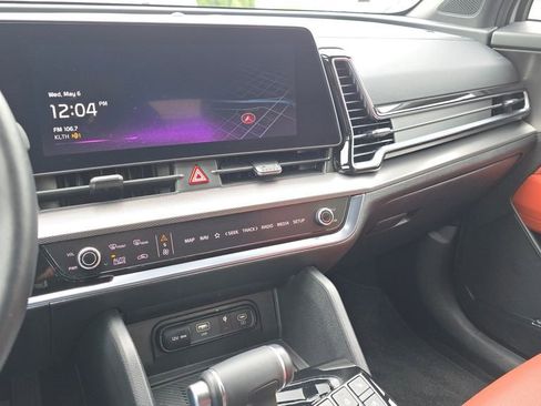 Certified 2025 Kia Sportage SX FWD image 36