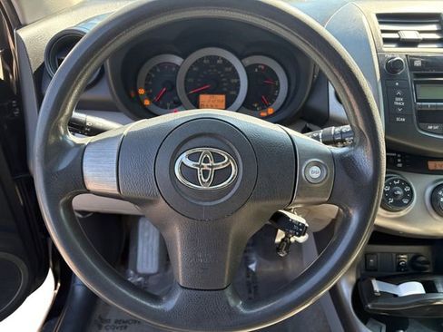 Used 2011 Toyota RAV4 4WD w/ Base L4 Extra Value Pkg image 15