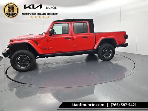 Used 2022 Jeep Gladiator Rubicon w/ LED Lighting Group AWD/4WD image 4