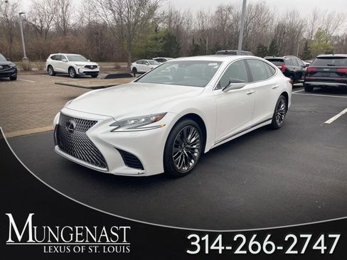 Used 2019 Lexus LS 500 AWD image 1