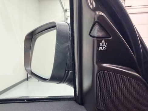 Used 2015 Volvo XC60 T6 Platinum FWD image 39