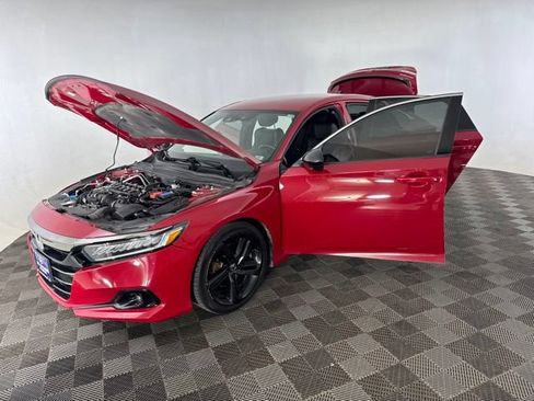 Used 2022 Honda Accord Sport image 10