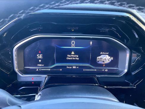 Used 2024 Chevrolet Silverado 1500 High Country w/ Midnight Edition image 22