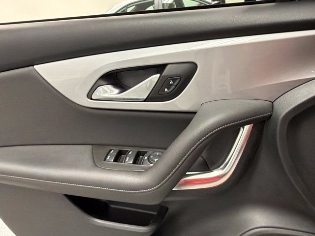 Used 2022 Chevrolet Blazer LT FWD image 27