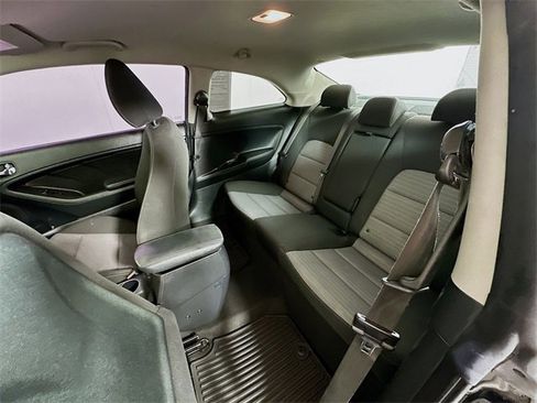 Used 2016 Kia Forte Koup EX image 22