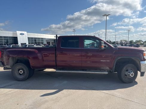 Used 2015 GMC Sierra 3500 SLE AWD/4WD image 2