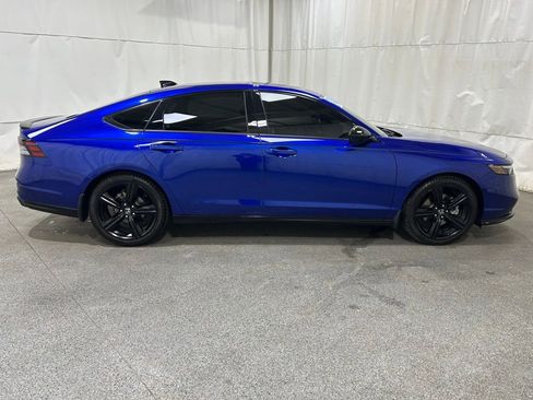 Used 2024 Honda Accord Sport image 9