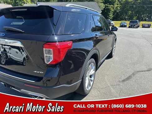 Used 2022 Ford Explorer Platinum w/ Equipment Group 601A image 11