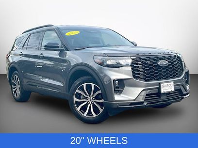 Used 2025 Ford Explorer ST-Line