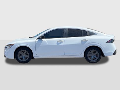 New 2027 Nissan Sentra SV w/ Floor Mat Package FWD image 2